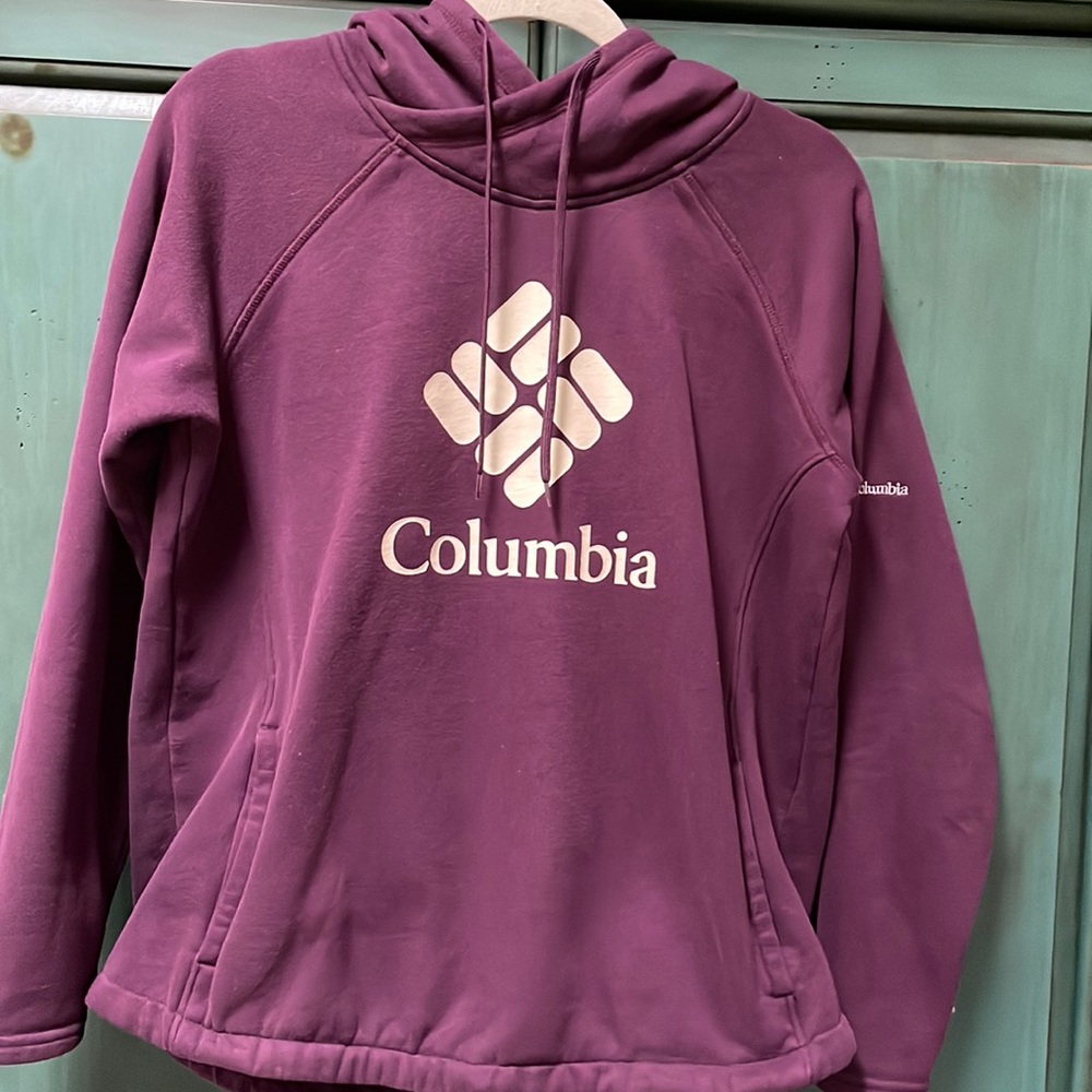 Columbia hooded sweatshirt, Size M